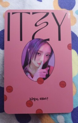 Itzy - Guess Who - Official Yuna Photocard | eBay