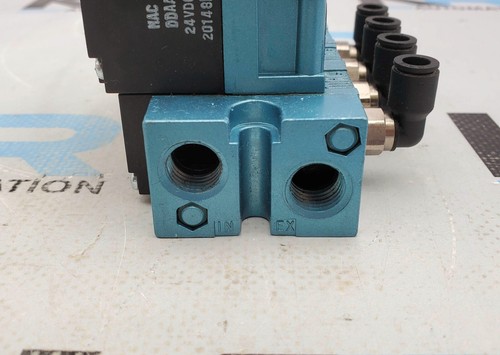 NUEVO MAC Válvulas 35A-BAF-DDAA-1BA Banco de Electroválvulas 24VDC 5.4W - Imagen 5 de 7