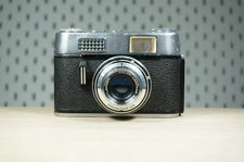 Voigtlander  VITORET D camera with LANTHAR 50/2.8 lens #333447