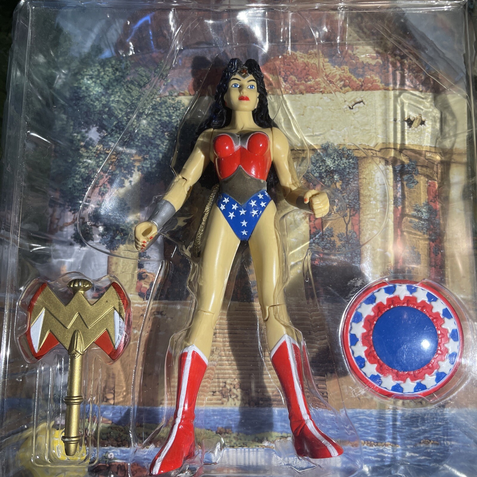 DC DIRECT “WONDER WOMAN” w/AX & SHIELD VINTAGE ACTION FIGURE 1999 ⭐️DC COMICS⭐️