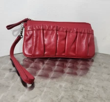 ILI New York 100% Leather Womens Pocket Wristlet Credit Card Holder Wallet India