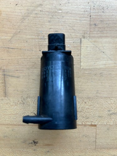 Windscreen washer pump