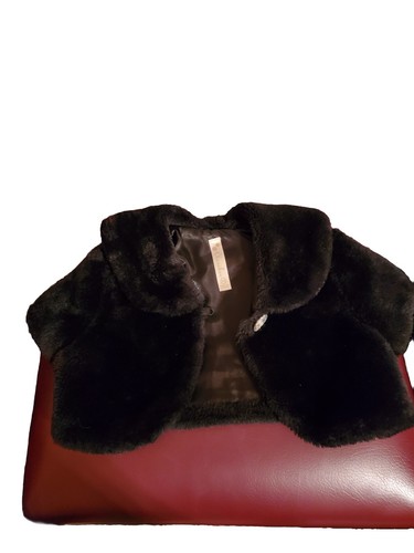 Girl's Cherokee Black Faux Fur Shrug Size Medium/ Button Stone - Picture 4 of 6