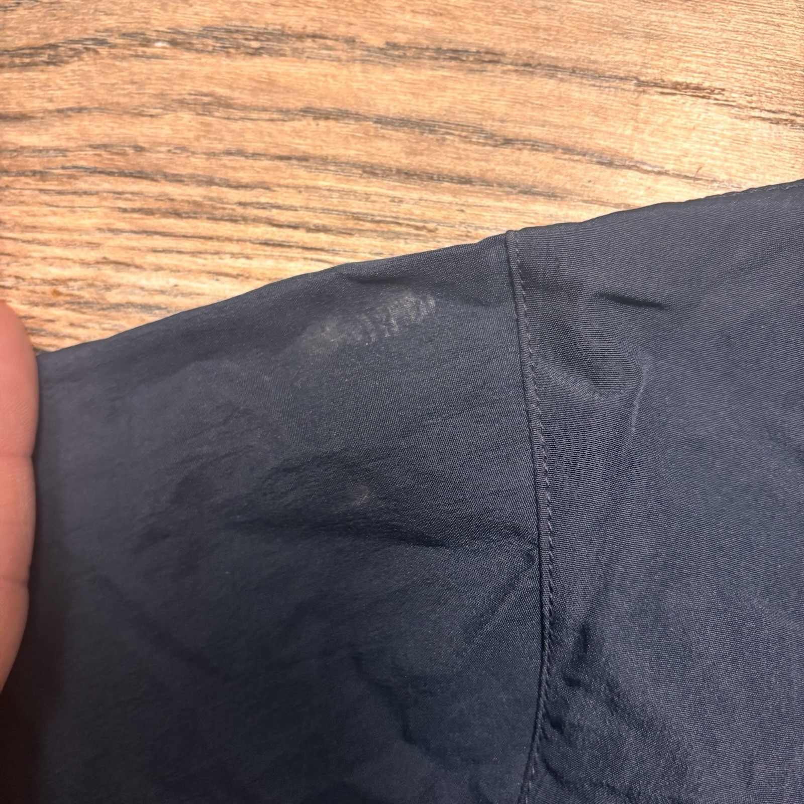 Universal Studios Hollywood Jaws Windbreaker Jack… - image 12