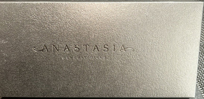 Anastasia Beverly Hills Rose Metals 12-Shade Palette Matte/Shimmer 0.45oz