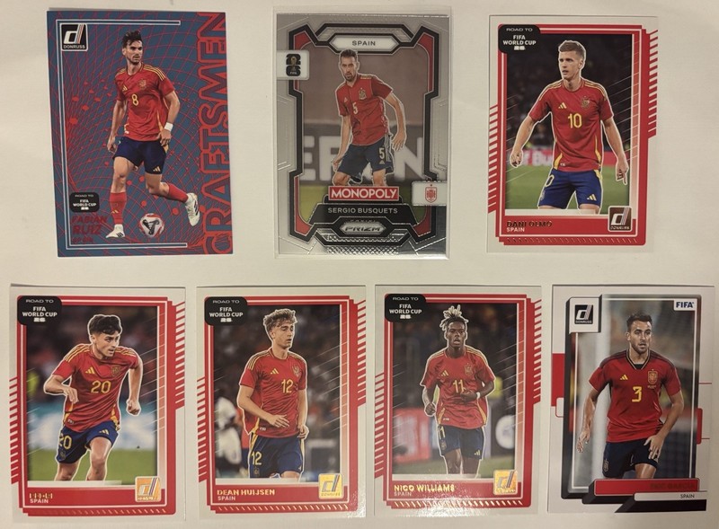 Spain National Soccer Team Base, Parallel, Legends, Etc 7 Card Lot