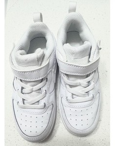 Nike Boys White Low Top Sneakers Hook & Loop US 9