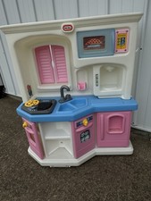 Little Tikes Kids' Play Kitchen w/Sounds