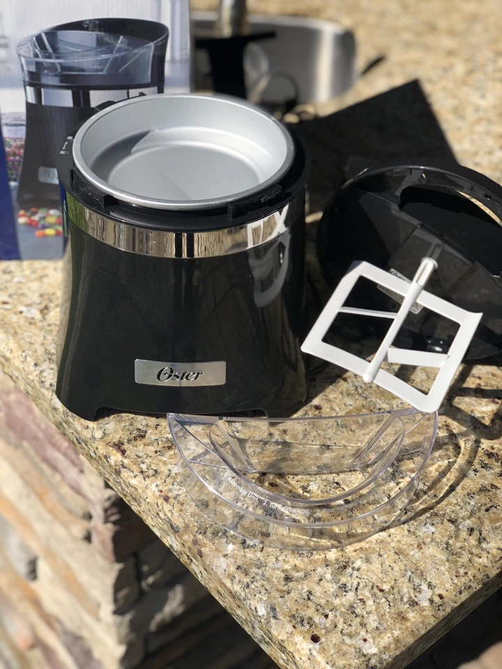 Heladería Oster Heladería, Yogur Congelado, Sorbete 1,5 cuartos Foto 4 de 4