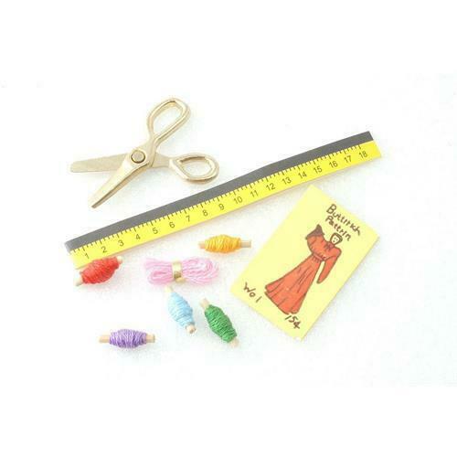 Vintage Wooden Mele Jewel Case…Made In Japan