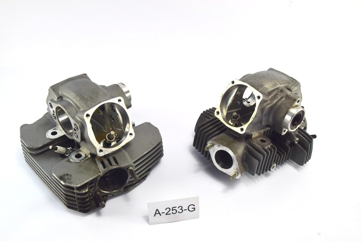 Ducati Monster 696 BJ 2008 - cylinder head right + left
