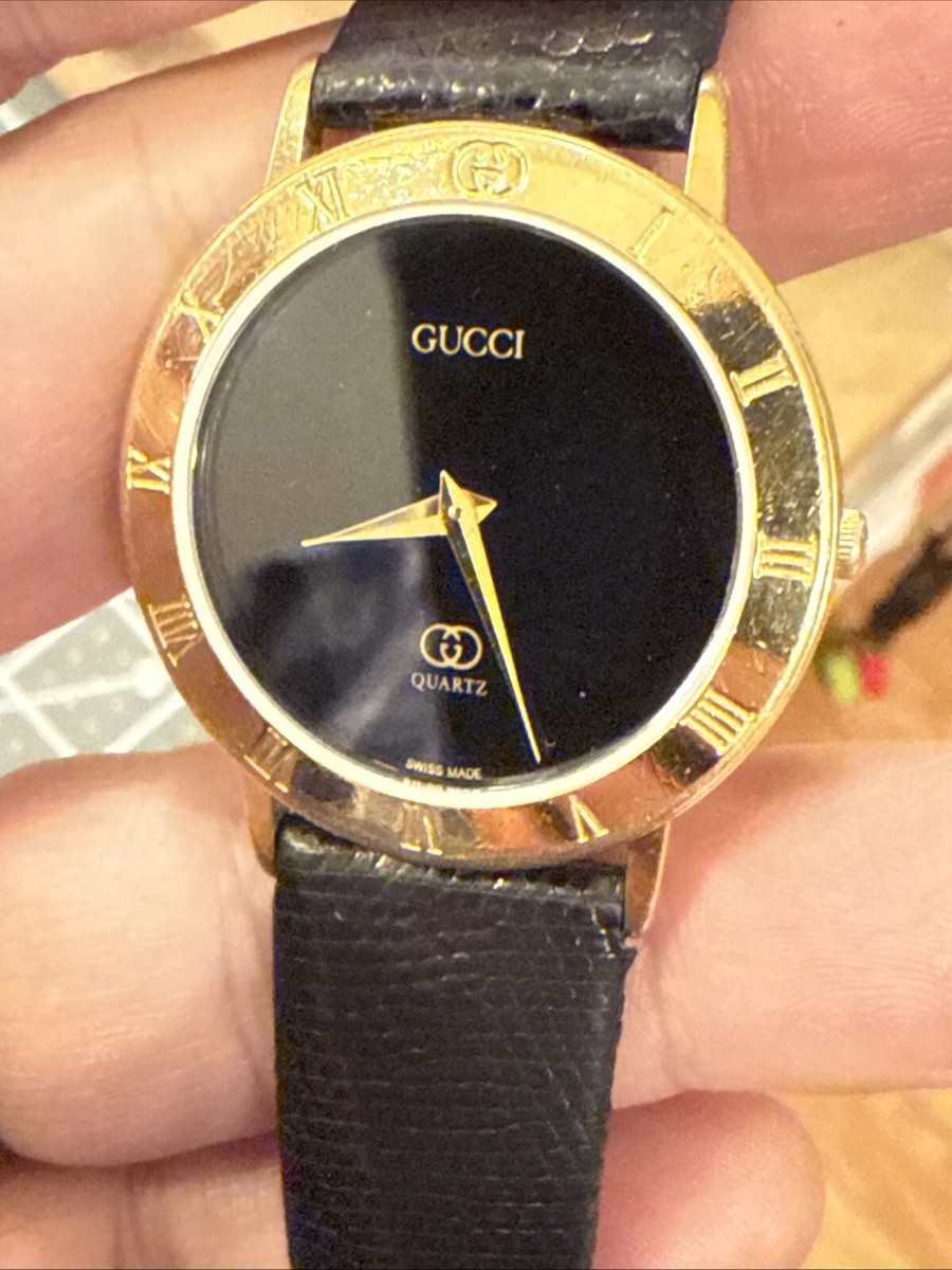 GUCCI ゴールド ブラック レザー 時計　3000 2l Gucci Men's watch 18K gold plate black dial ~32-33mm 3001 M 185