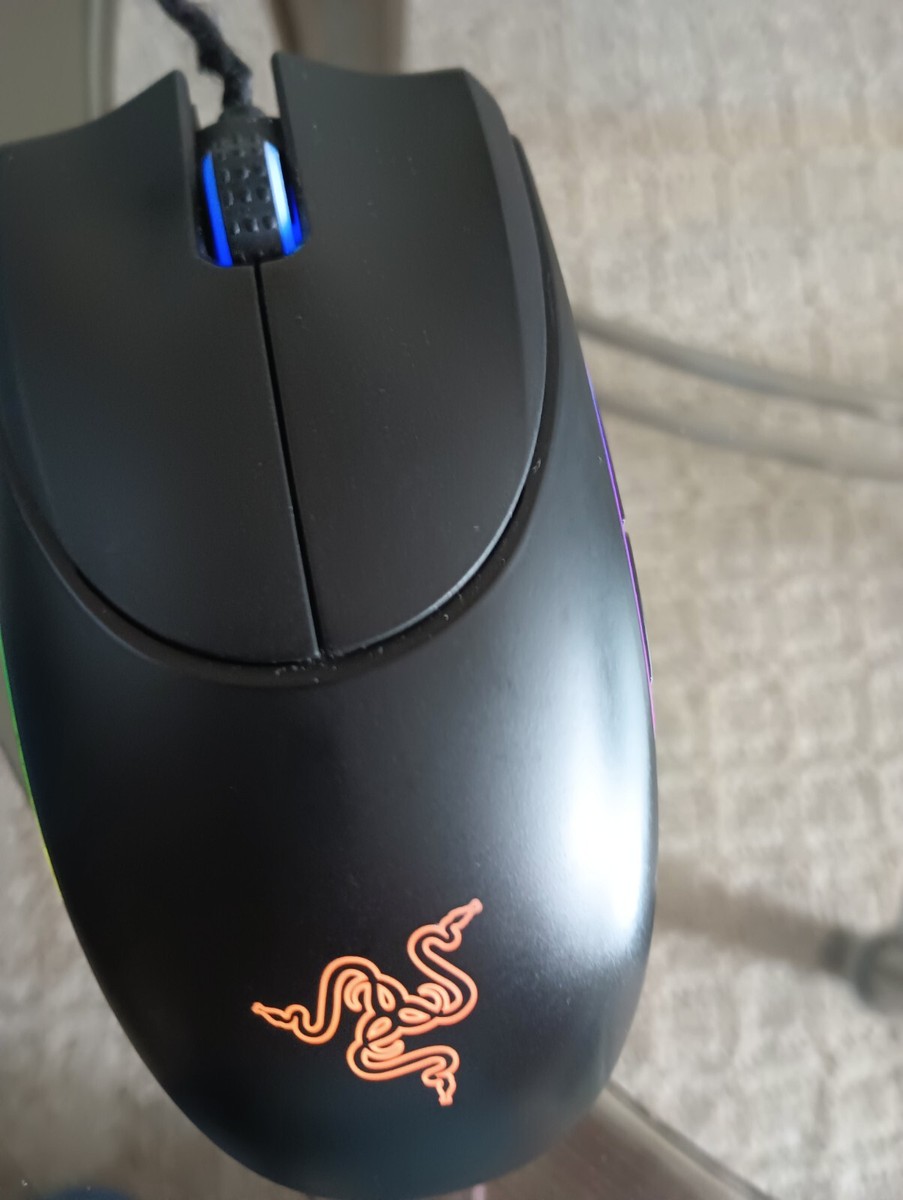 レイザーのマウス Amazon.com: Razer Diamondback Gaming Mouse (RZ01-01420100