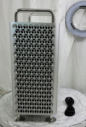APPLE MACPRO7 A1991 Desktop XEON W-3245 3.20GHZ 96GB 1TB SEE NOTES