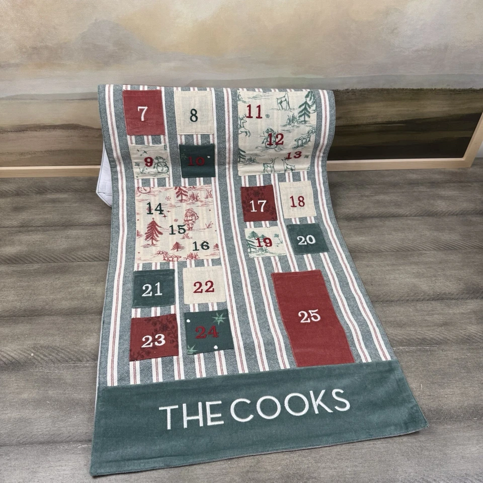 Calendario de Adviento Pottery Barn Kids Chris Loves Julia con Monograma Nuevo sin Etiquetas Foto 4 de 4