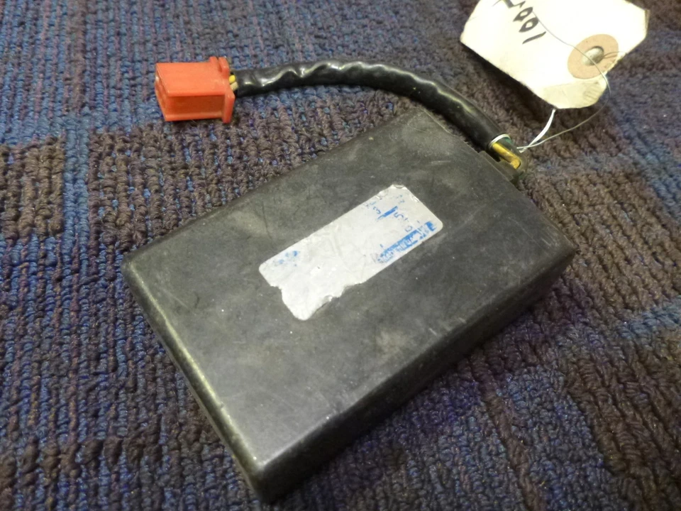 1984 84 Honda Interceptor VF700F VF700 VF 700 CDI Ignitor ECU Box - Image 2 of 4