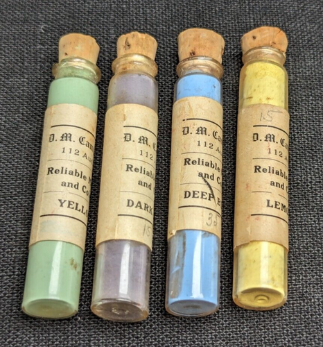 ANTIQUE D.M. CAMPANA CHICAGO ART PAINT GLASS VIALS w/CORK TOP 4 CHINA PAINTING - Picture 4 of 8
