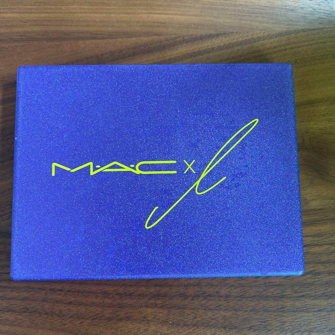 MAC BLACKPINK LiSA Collaboration Eyeshadow Palette Purple New From