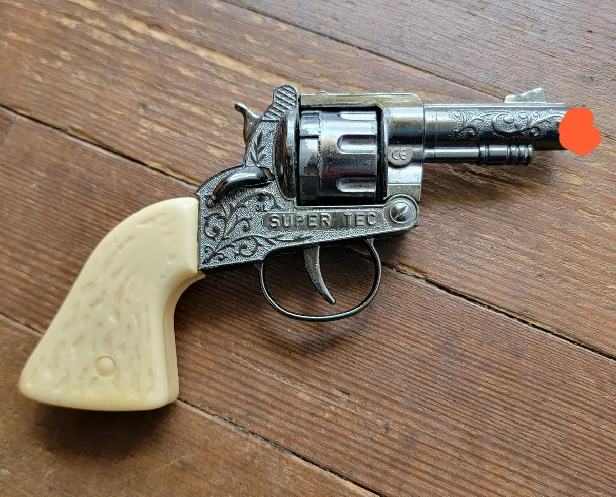 Pop 2024 gun toy