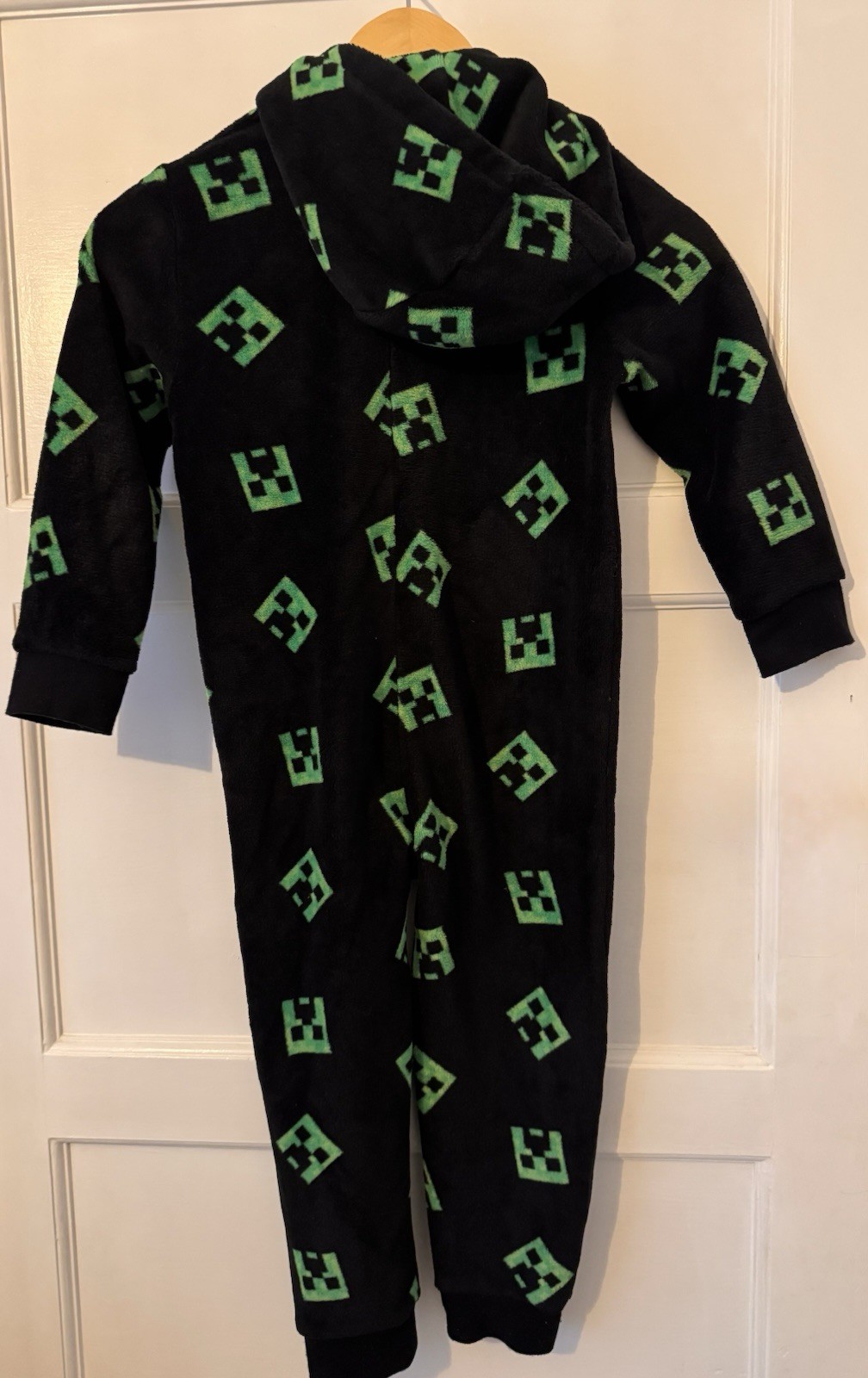 Boys Minecraft Creeper Fleece Pyjamas 5-6 Years Black Green Hoo image 2