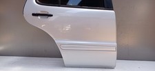 Porte arrière et accessoires Mercedes 400