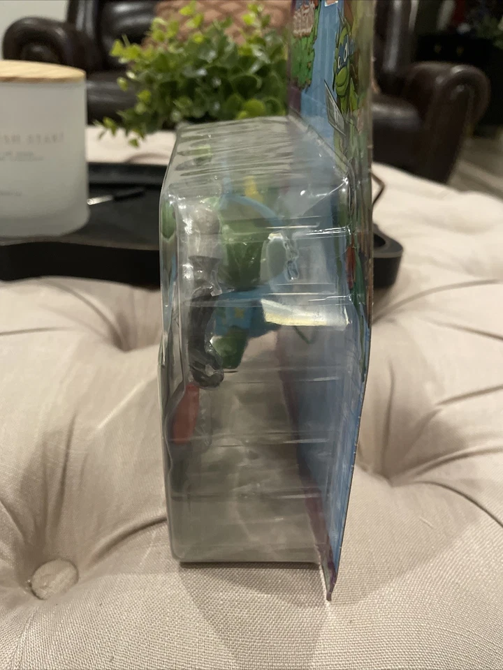 TMNT Tales of the Teenage Mutant Ninja Turtles Mutations:  GENGHIS FROG - Image 4 of 4