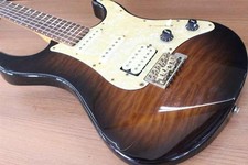 YAMAHA PAC312H tipo Stratocaster