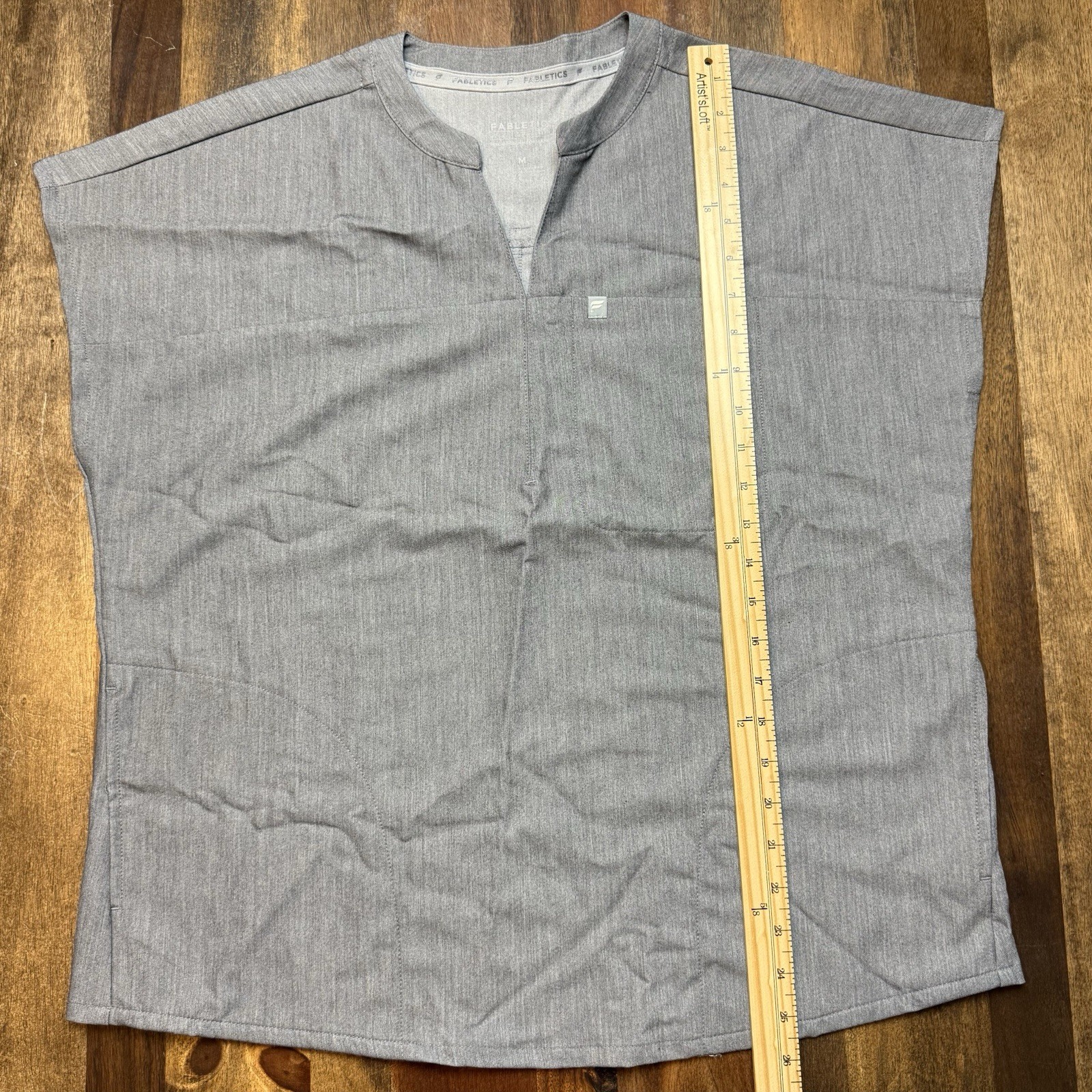 Fabletics Evolve Oversized Scrub Top Gray Womens … - image 10