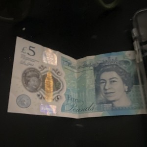 Bank of England Great Britain £5 Polymer Note Queen Elizabeth II Churchill