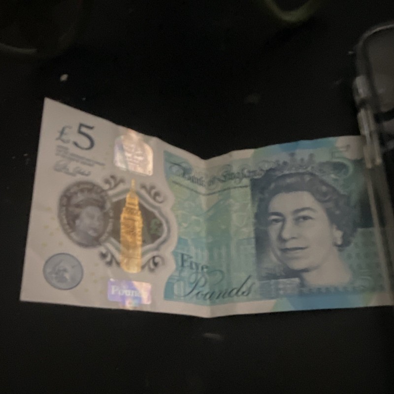Bank of England Great Britain £5 Polymer Note Queen Elizabeth II Churchill