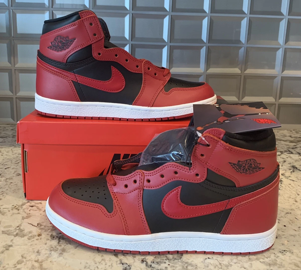 Nike Air Jordan 1 High '85 Varsity Red Reverse Bred Size 9.5 *2