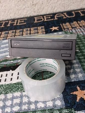 Toshiba TS-H493 SATA CD-RW/DVD-ROM Desktop Combo Drive