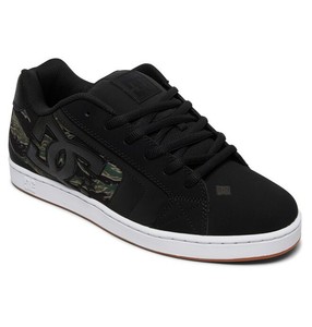 dc skateboarding shoes