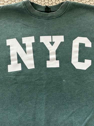 NYC Sweatshirt Wild Fable size XS evergreen color with white letters - Picture 9 of 9