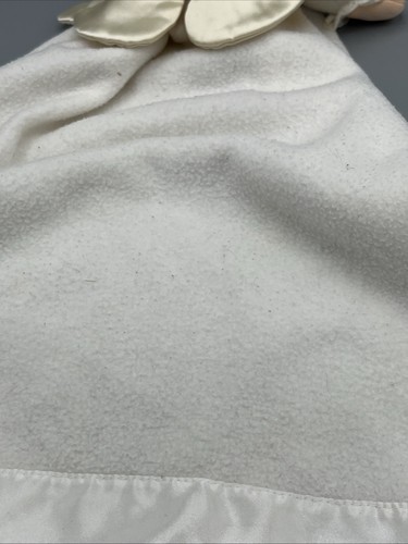 Vintage Dakin Baby Lovie Character White Blanket Blonde Angel #17618 Satin Trim - Picture 9 of 9