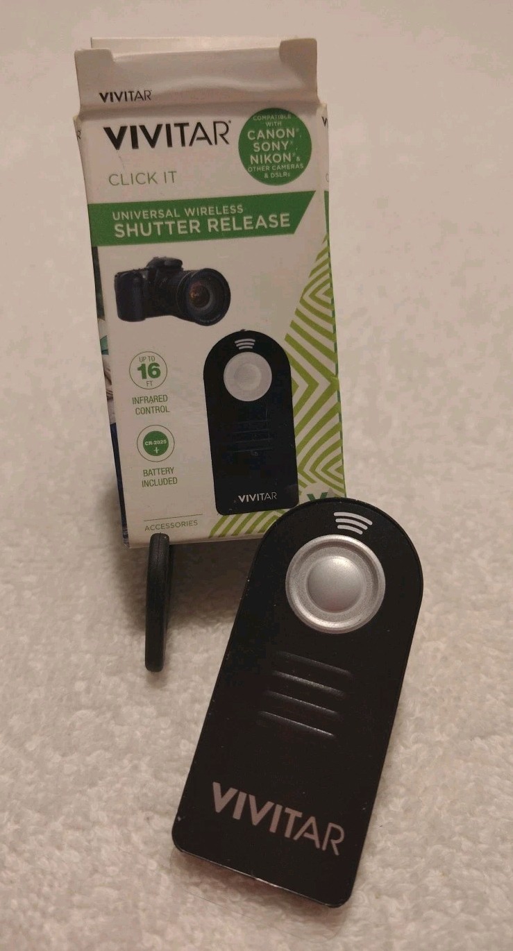 Vivitar VIV-RC6 ~ Universal Wireless Shutter Release (Black) ~ Open Box ~ NEW