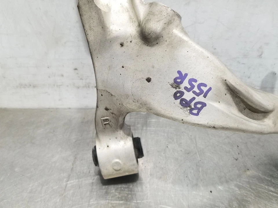 Nissan 370Z Nismo 19 2019 3,7 L tracción trasera brazo de control inferior delantero pasajero derecho Foto 4 de 4