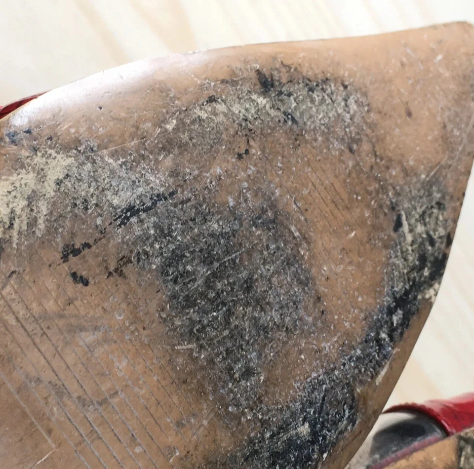 Bisou Bisou Michelle Bohbot Tacones Mujer 9 D Orsay Bomba Rojo Imitación Cocodrilo Punta Foto 4 de 4