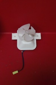 Kühl-Gefrierkombination BEKO CFD6914APB Ventilator