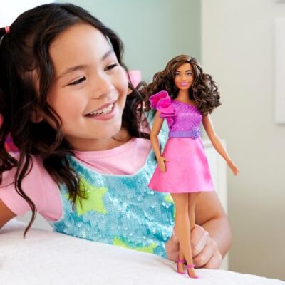 Amazon.co.jp Limited Barbie Fashionista Pink Dress Dress-up Doll Toy HRH22  | eBay