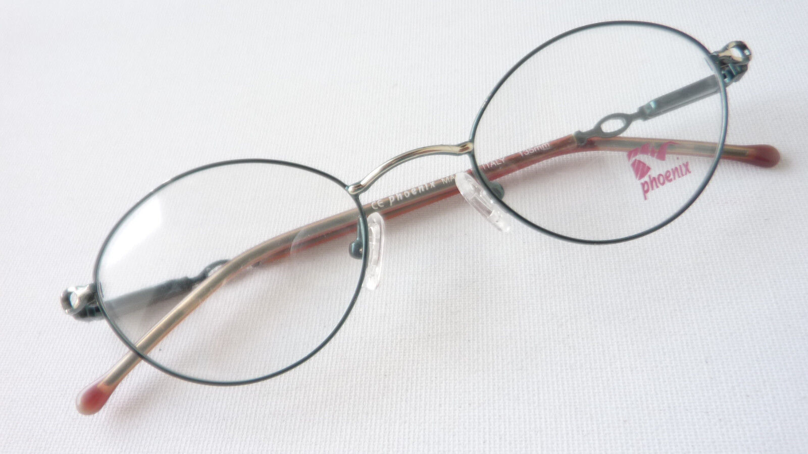 Lekkie okulary dla kobiet wykonane z metalowej zieleni, plastikowej skroni o delikatnym kształcie gr.M-l zierliche Form Gr. M\