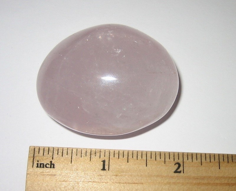 1.9" POLISHED NATURAL BEAUTIFUL ROSE QUARTZ CRYSTAL MINERAL PALM STONE 76.1g *A1