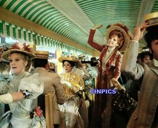 "HELLO DOLLY" BARBRA STREISAND-1969 VINTAGE ORIGINAL COLOR 8X10 PHOTO