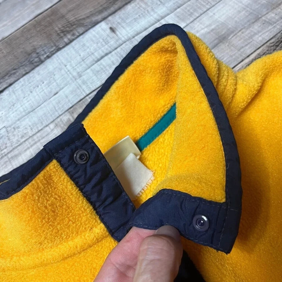 Chaqueta LL Bean Adulto 2XL Amarilla Vintage 1/4 Prendas exteriores de vellón a presión Foto 3 de 4