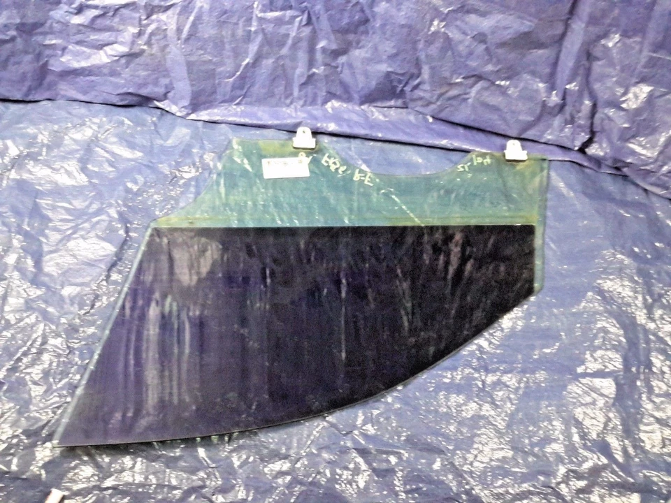 2003-2008 Infiniti FX35 FX45 Door Window Glass Front Right Passenger 80300-CG000 - Изображение 3 из 4