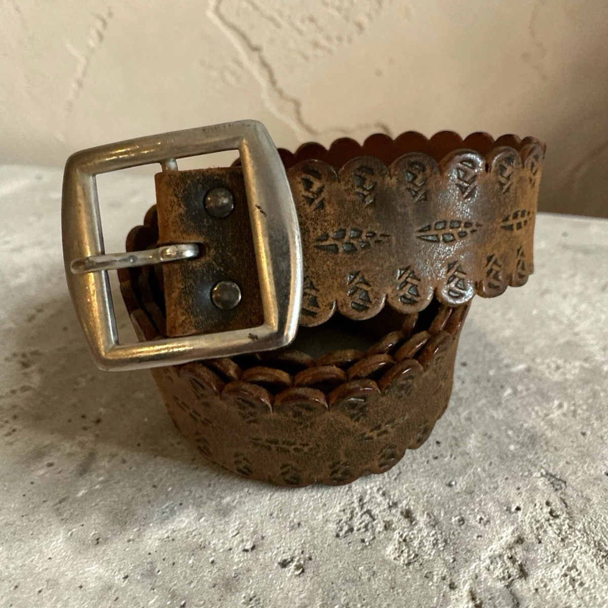 Vintage Gap Leather Belt Boho Western Sz Small Floral Print Hippie USA Made Y2K Leather Flower Multicolor Belts for Women for sale | eBay main image 2