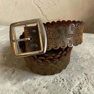Vintage GAP MADE IN ITALY Buckle Brown Tooled Floral Leather  display picture 3