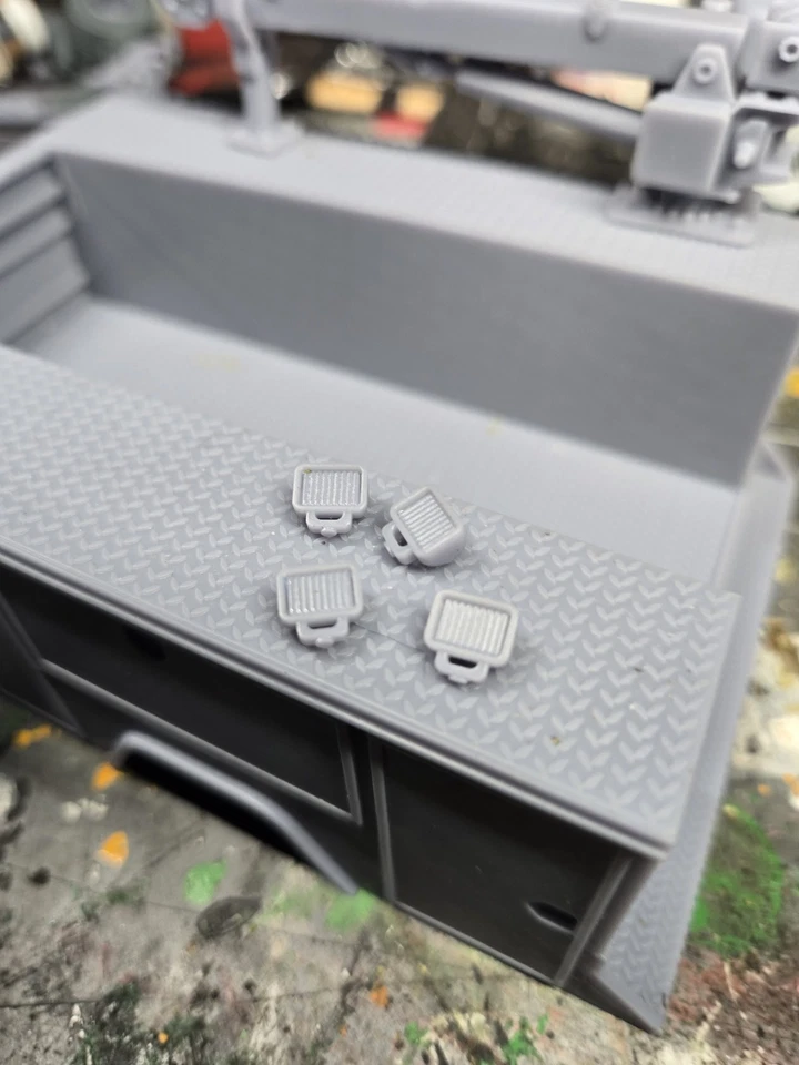 3d Resin Printed 1-24 Scale Mechanic Service Truck Bed With Craine  - Image 4 of 4