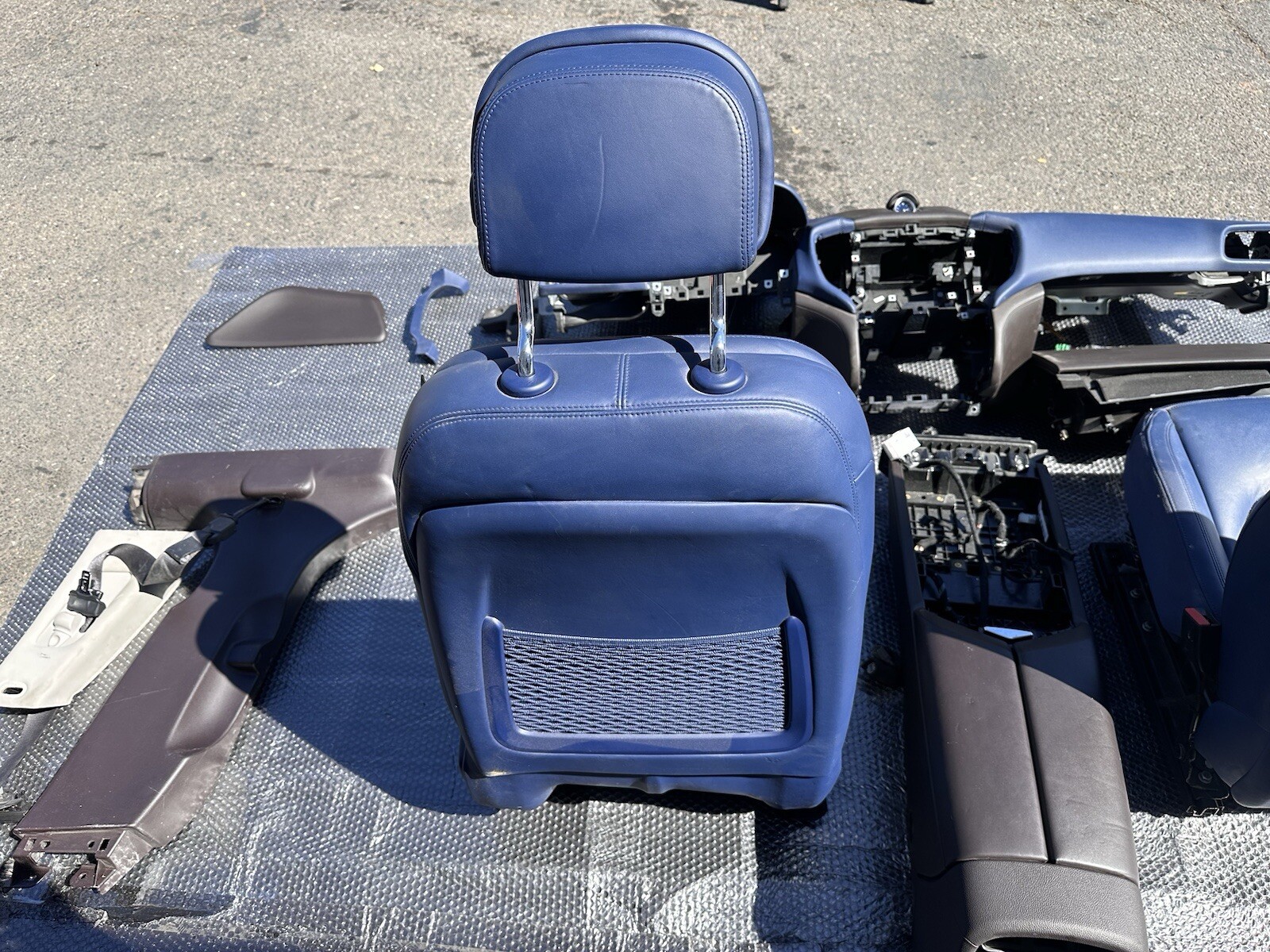 14-20 Maserati Ghibli Interior Set Blue With Brown OEM￼