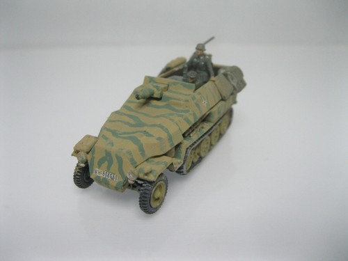 Preiser -H0 1:87- Wehrmacht - Sd.Kfz 251/9 - mit Soldaten - tarn gesupert -2 - Bild 3 von 8